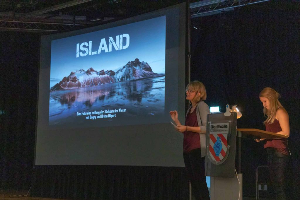 Multimediashow Island