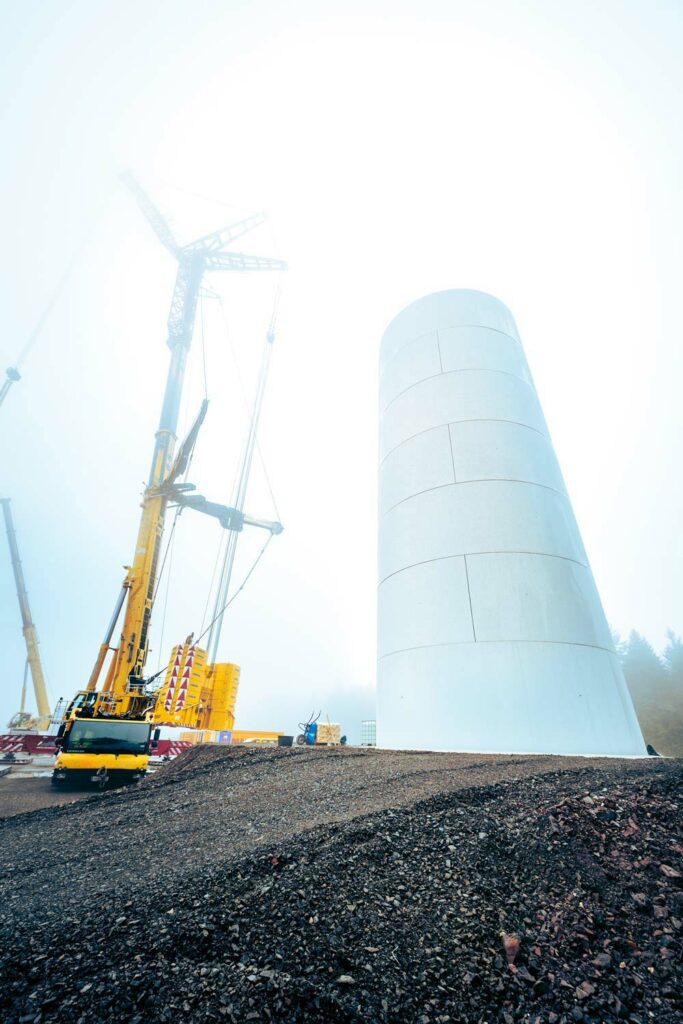 Baustellenfotografie für RES: Fotografische Begleitung zum Bau eines Windparks in der Eifel.