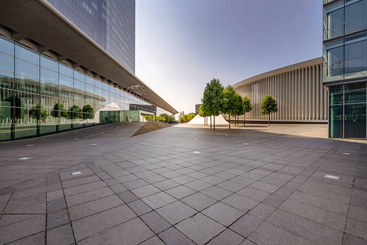 Baufotografie vor dem Europäischen Parlament in Luxembourg